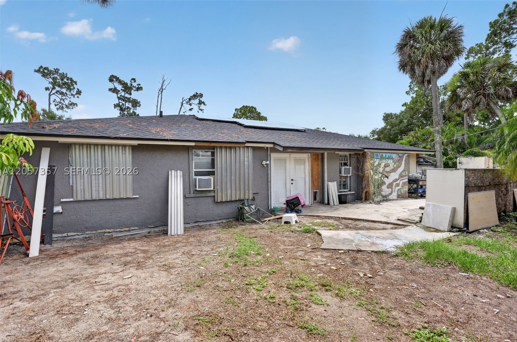 1041 Sanger Street Property Photo 26