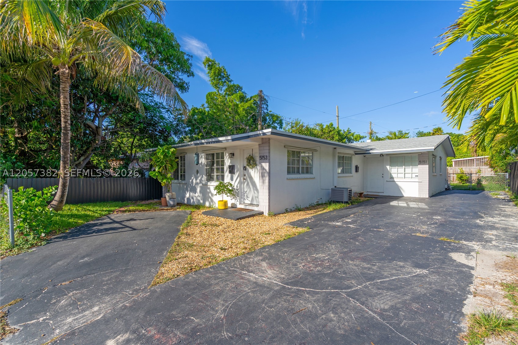 5151 N Miami Ave Property Photo 1