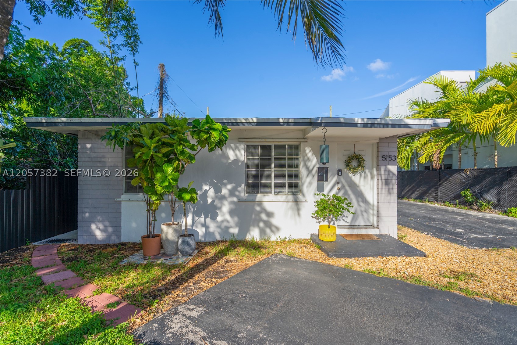5151 N Miami Ave Property Photo 2