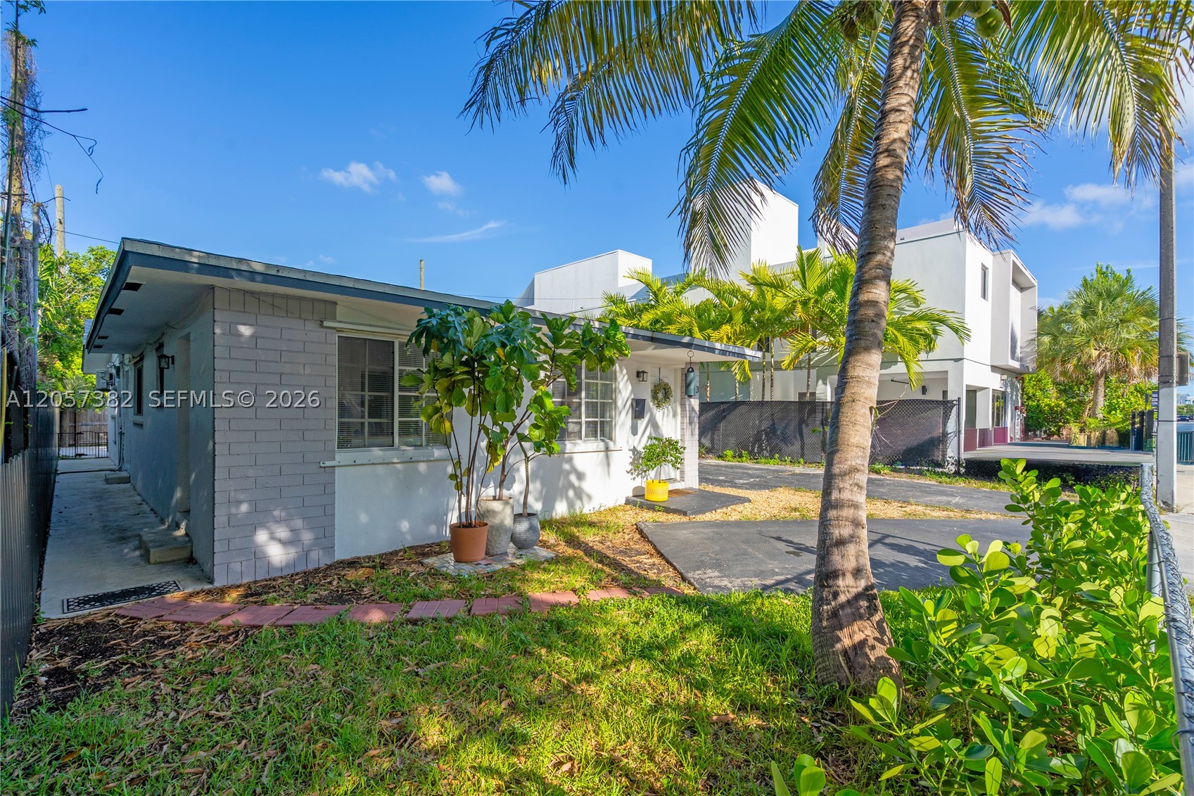 5151 N Miami Ave Property Photo 3