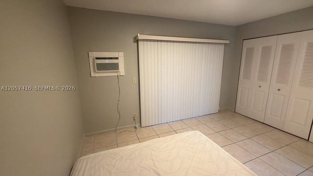 125 Canterbury E 125 Property Photo 11