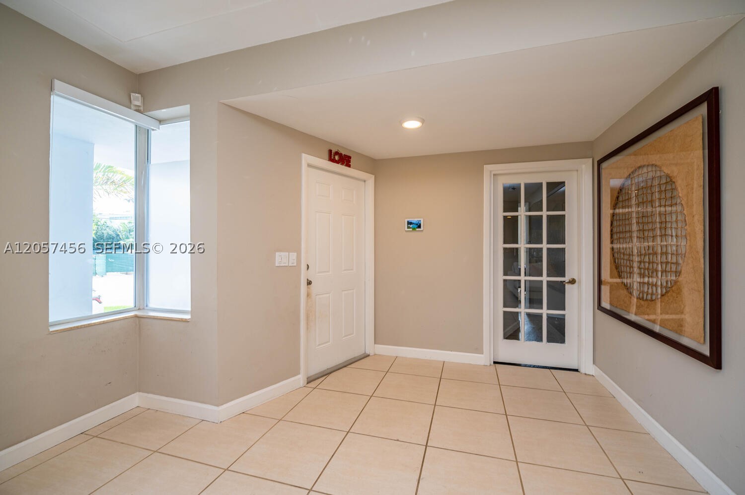 9520 E Broadview Dr Property Photo 4