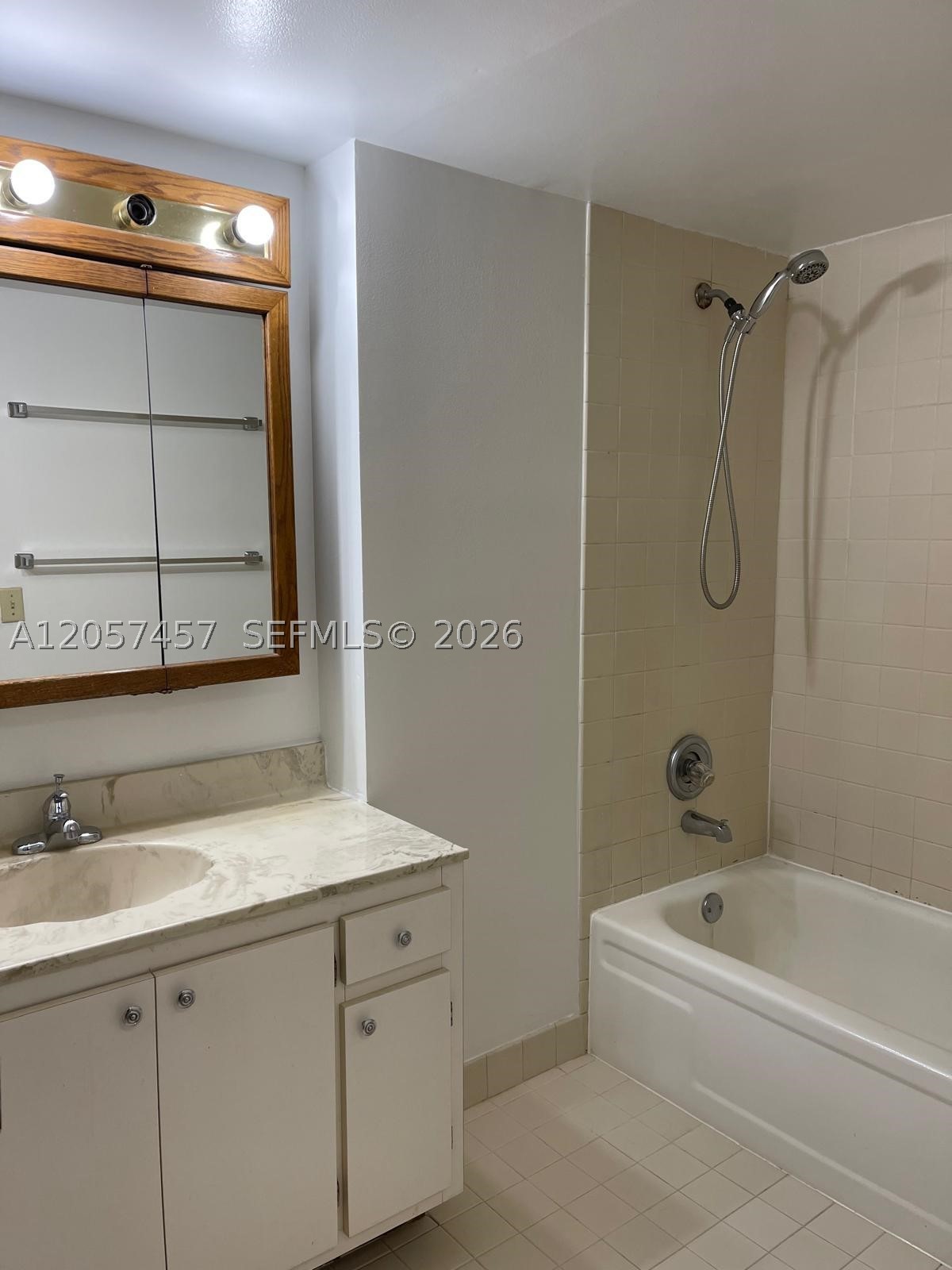 20840 San Simeon Way 308 Property Photo 11