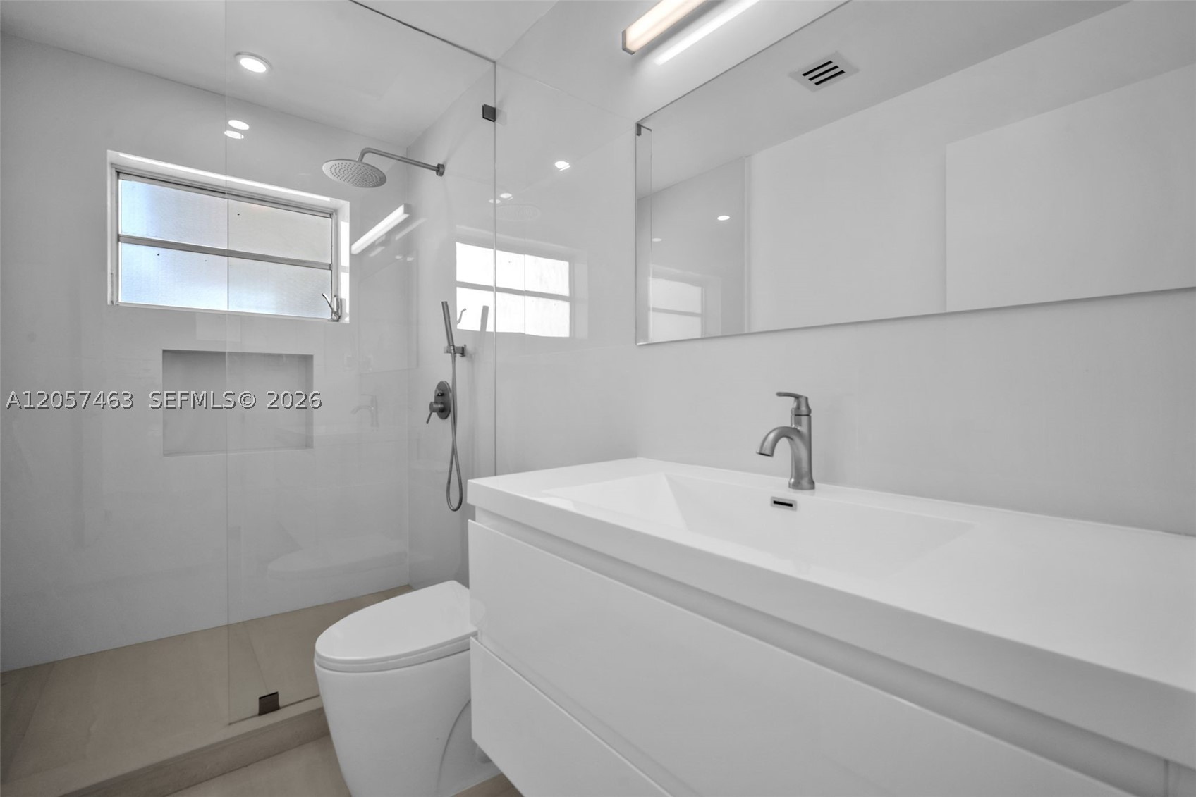 2706 Scott St 00 Property Photo 22