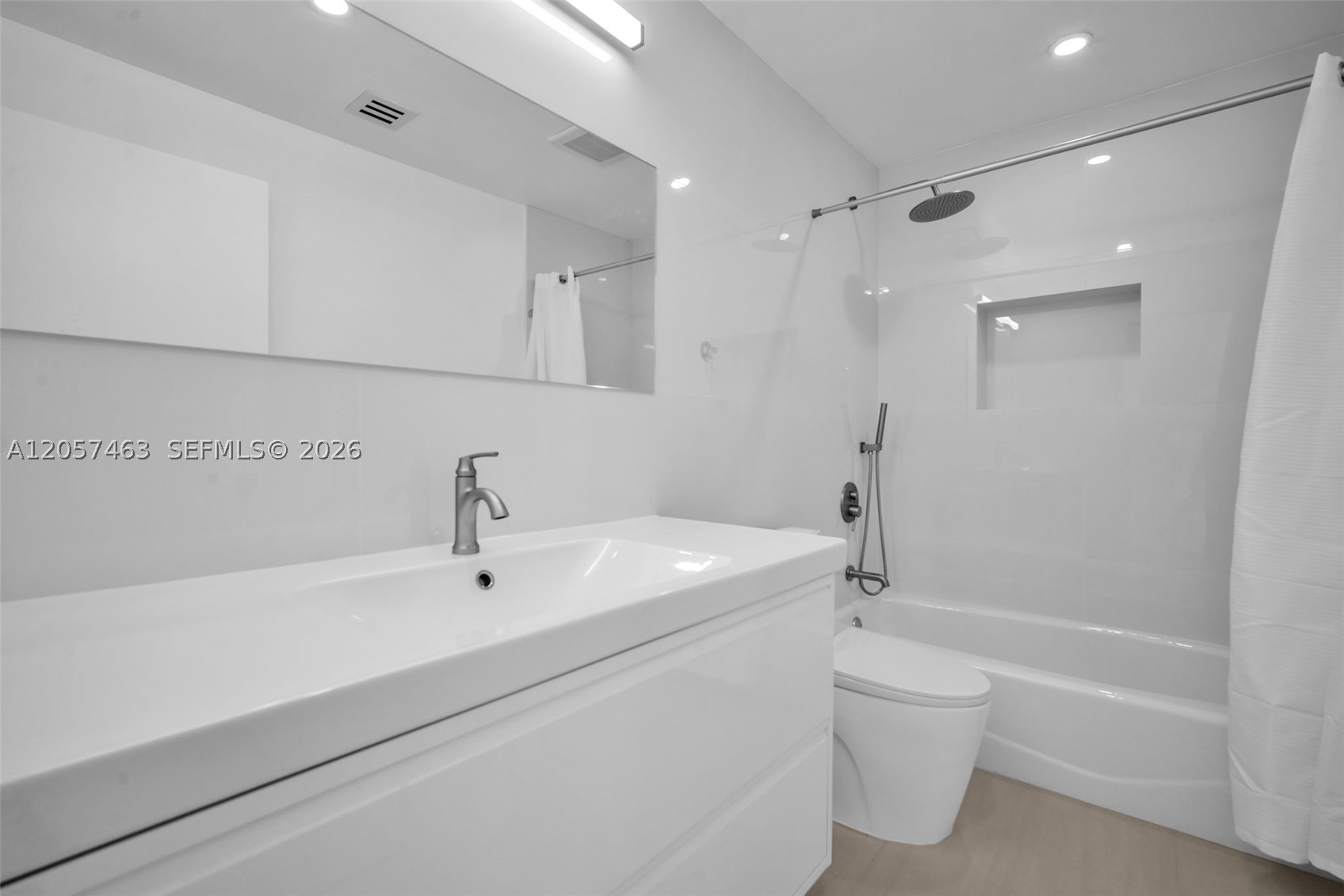 2706 Scott St 00 Property Photo 26