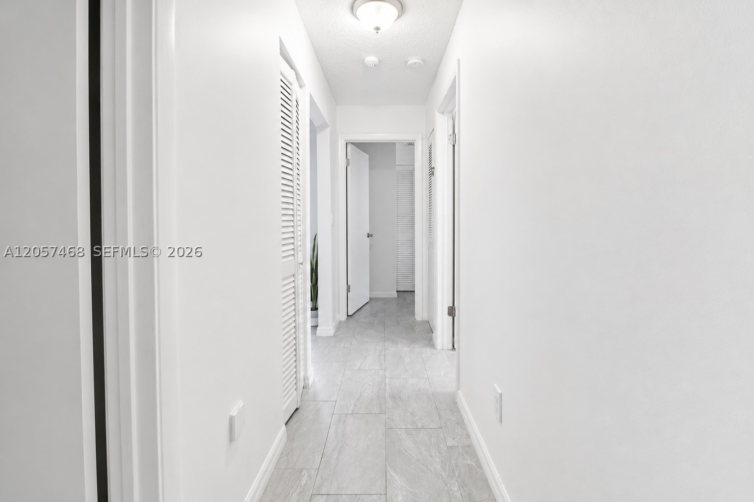 1661 N Goldeneye Ln Property Photo 10