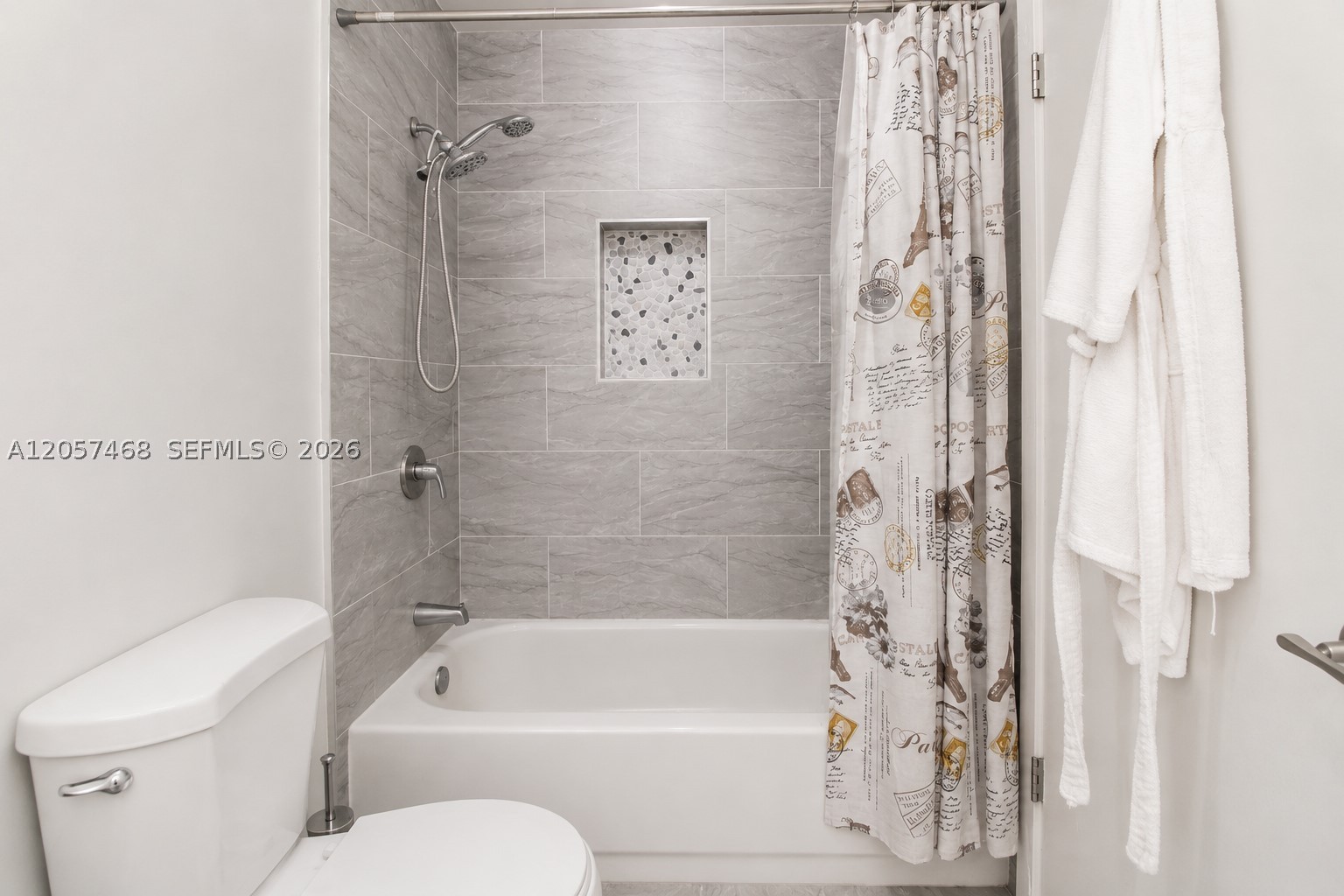 1661 N Goldeneye Ln Property Photo 12