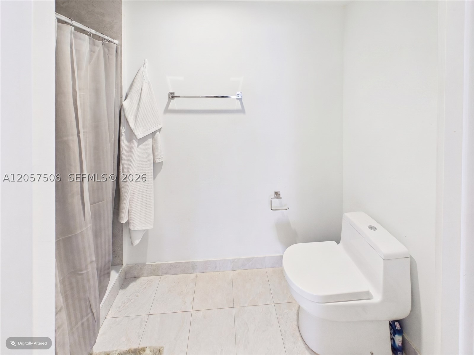 488 Ne 18th St 203 Property Photo 12