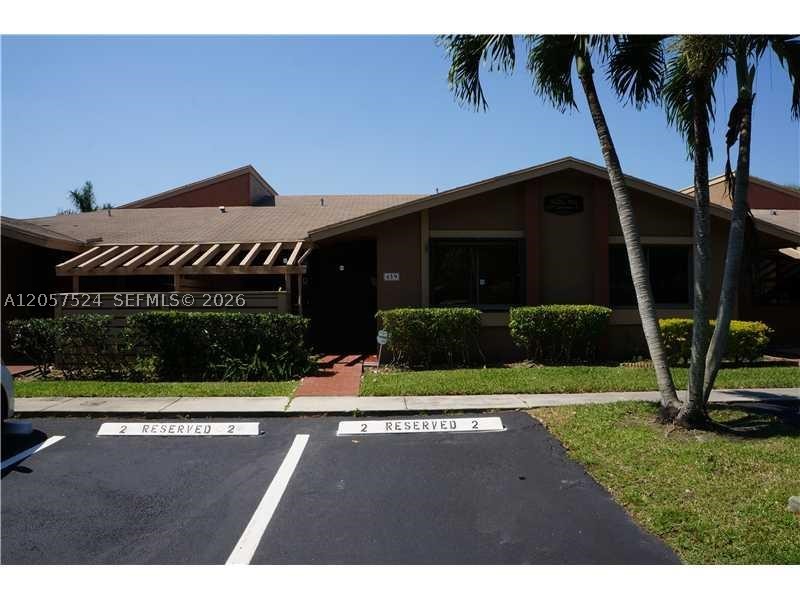 459 Lakeview Dr 2 Property Photo 1