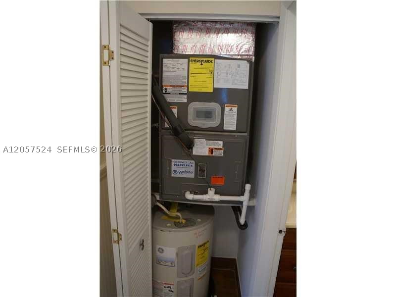 459 Lakeview Dr 2 Property Photo 10