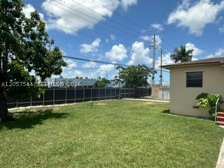 1635 Nw 1st Ave Property Photo 4