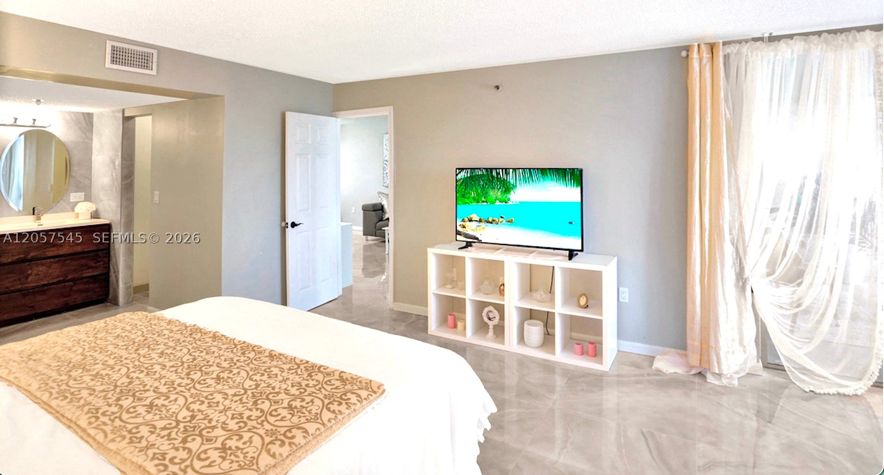 3940 Inverrary Blvd 703-a Property Photo 12