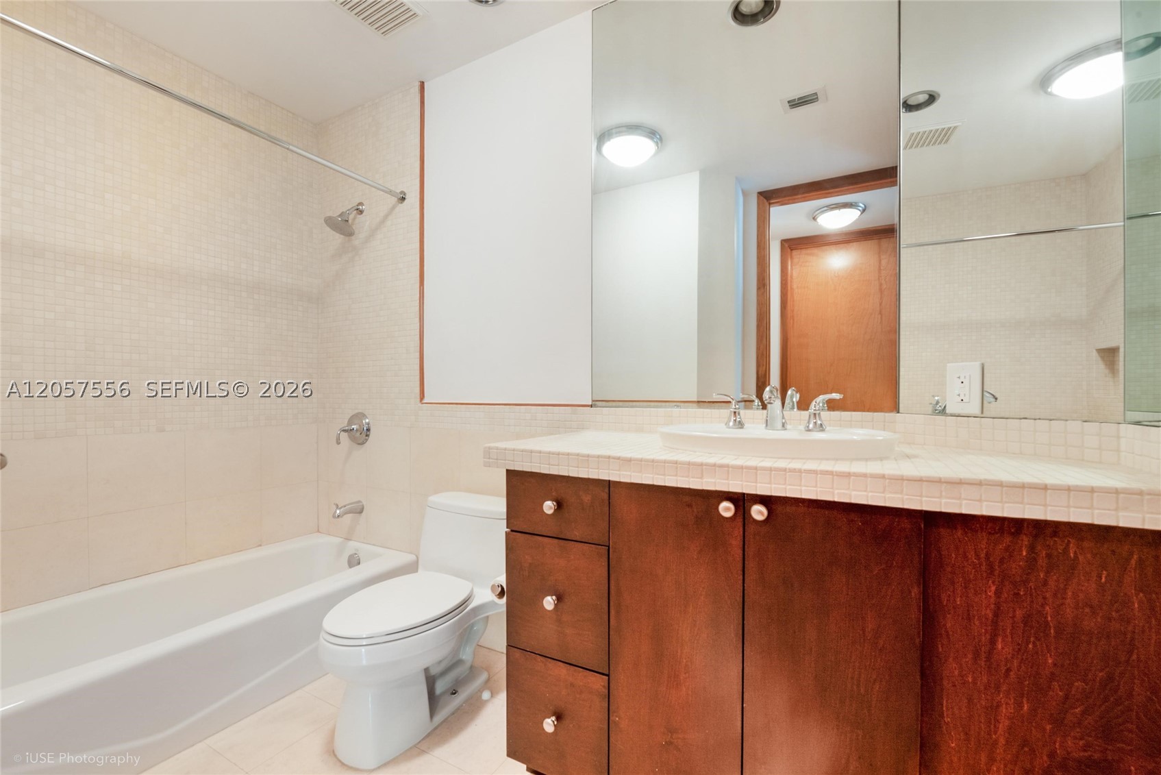 3333 Rice St 203 Property Photo 13