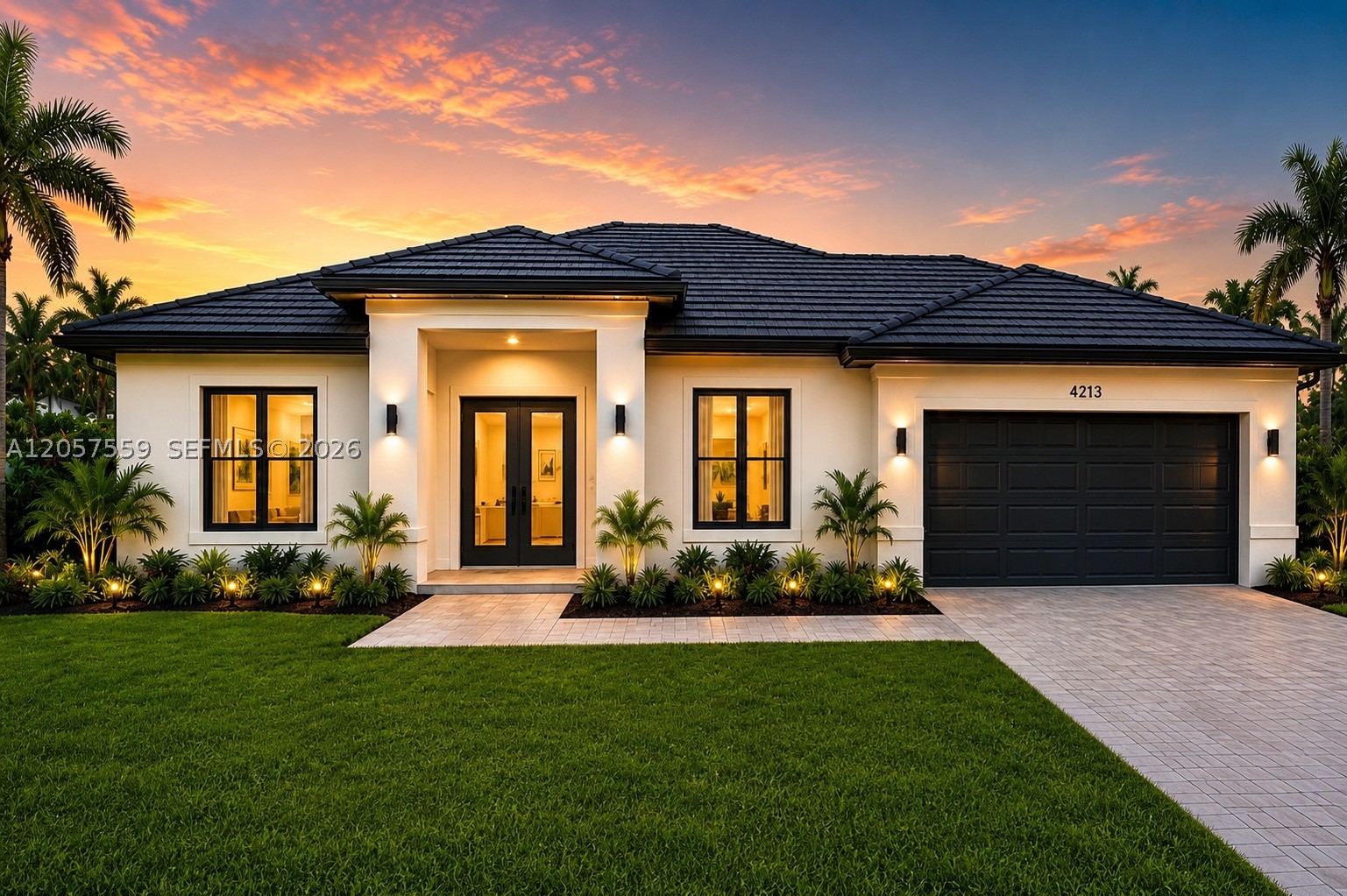 52 Yvonne Ave S