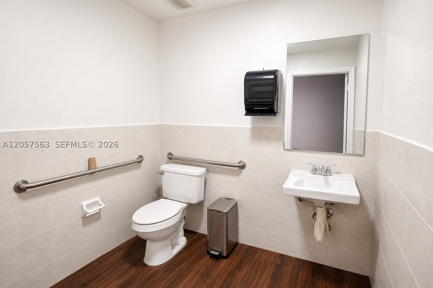 2970 W 84th St 7 Property Photo 6