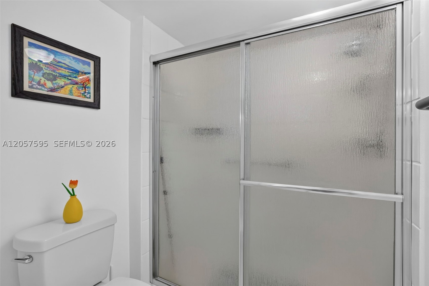 7449 N Devon Dr 207 Property Photo 18