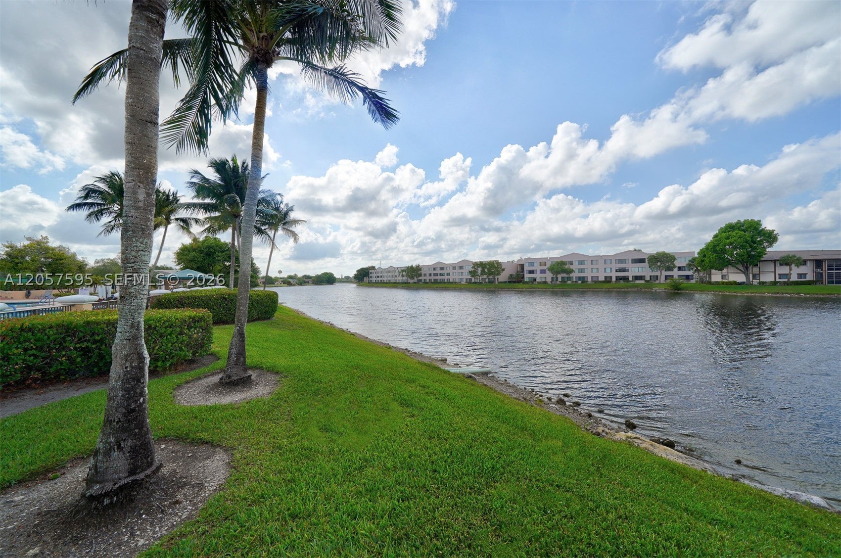 7449 N Devon Dr 207 Property Photo 45