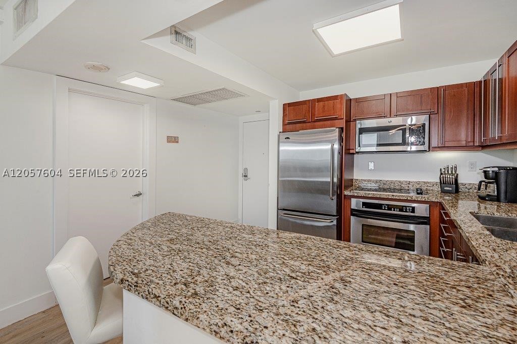 2301 Collins Ave 1528 Property Photo 12