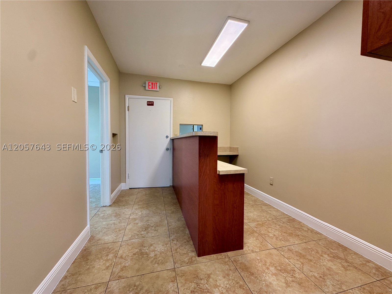 344 W 65th St 201 Property Photo 8