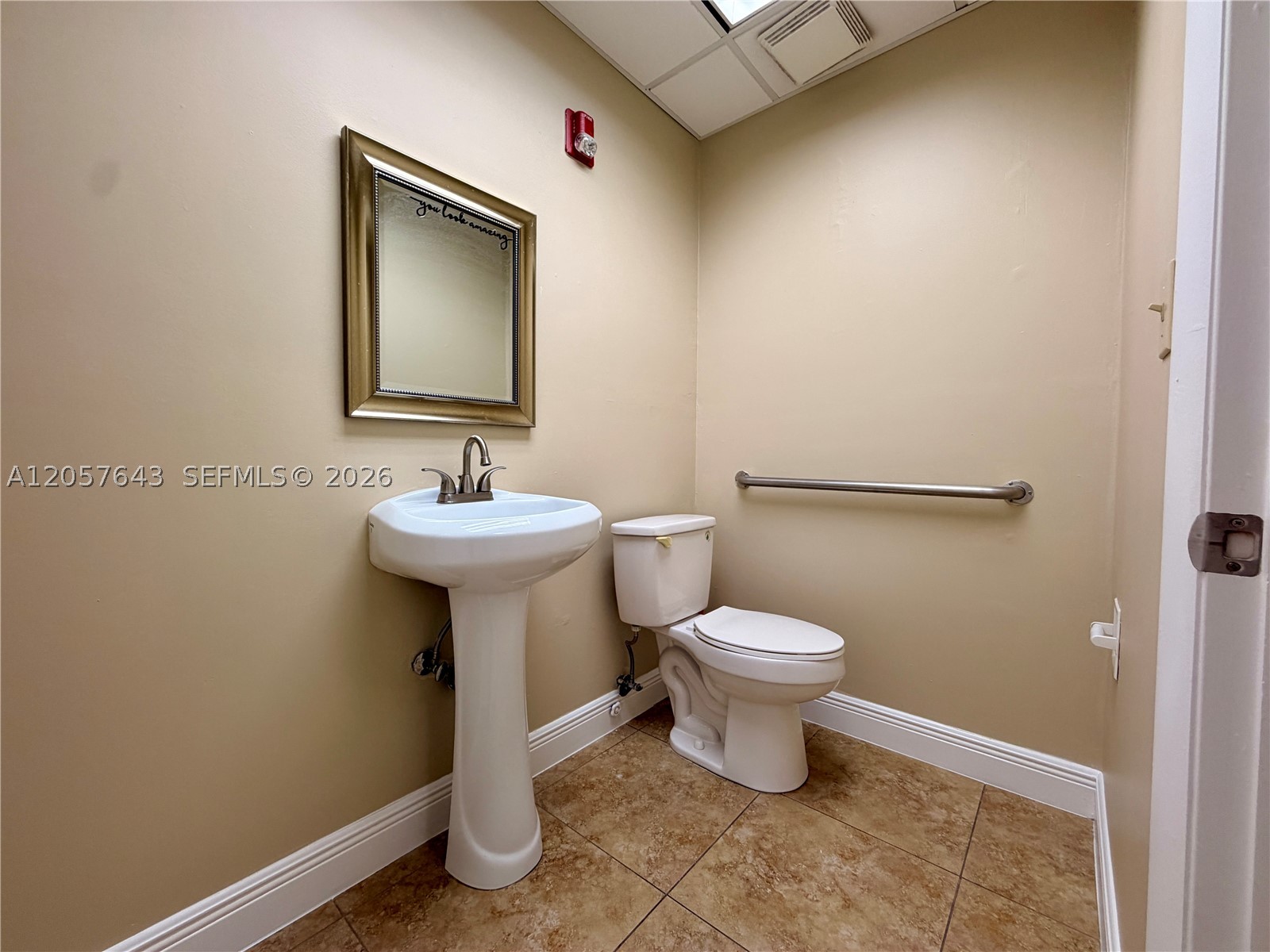 344 W 65th St 201 Property Photo 13