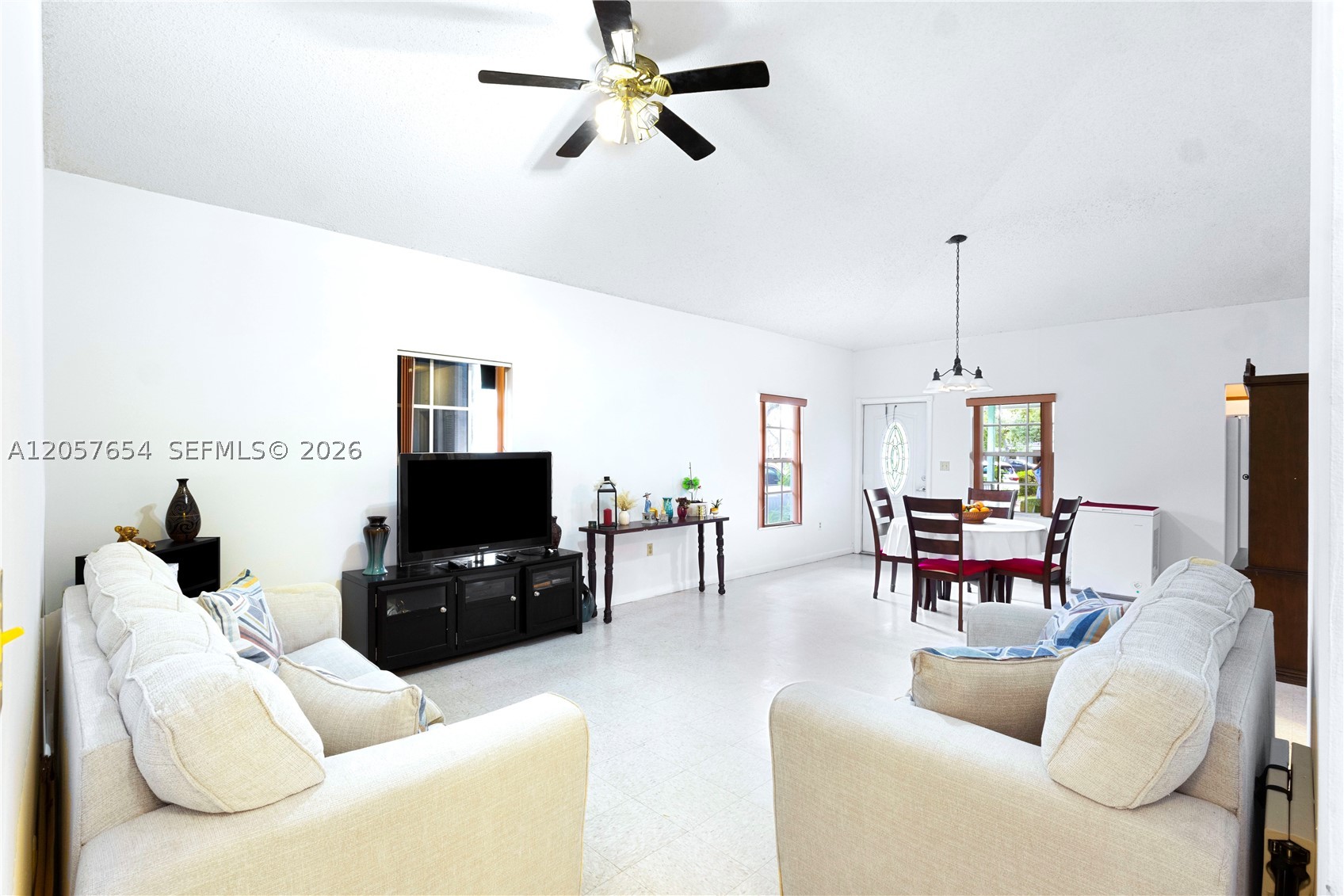 24443 Sw 129th Pl Property Photo 5