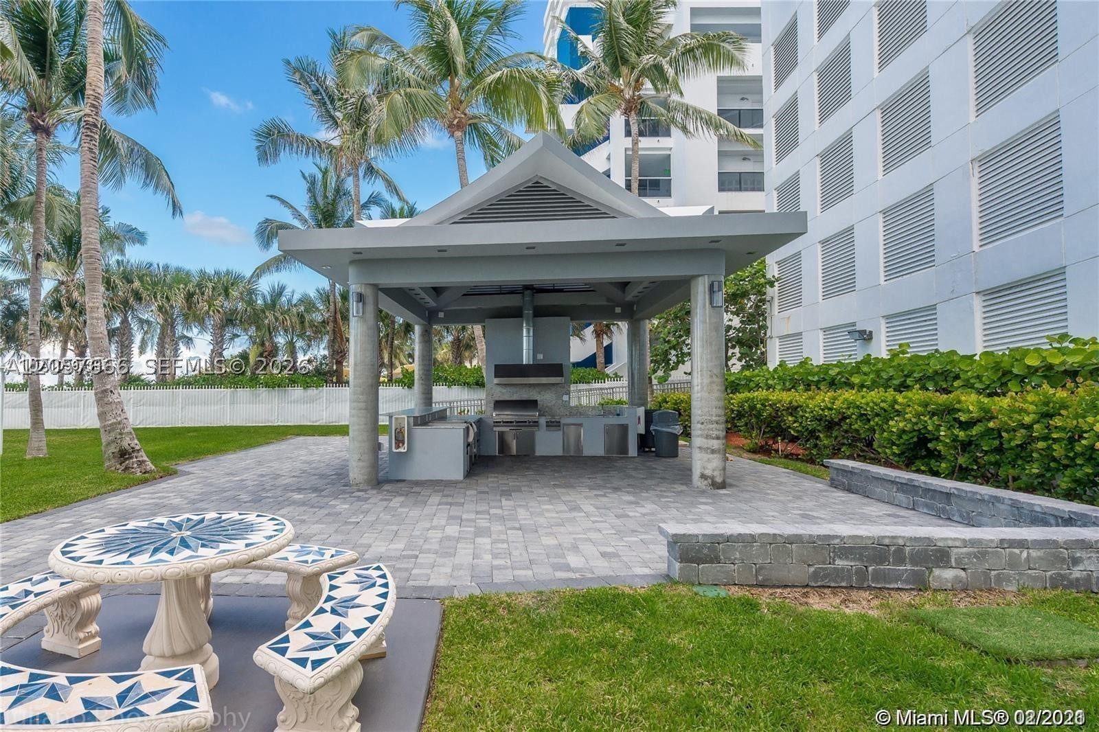6301 Collins Ave 1504 Property Photo 22