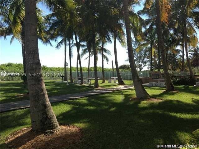 6301 Collins Ave 1504 Property Photo 23