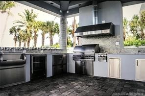 6301 Collins Ave 1504 Property Photo 29