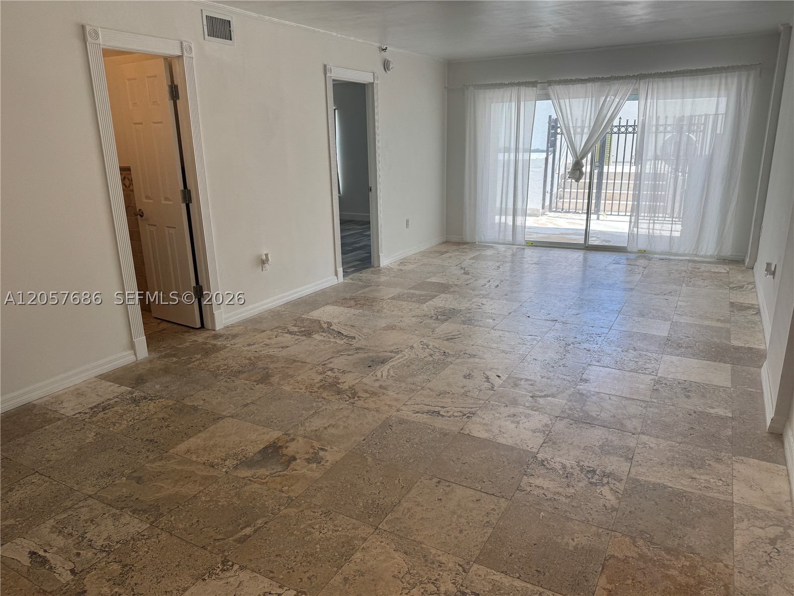 1345 West Ave 202 Property Photo 11