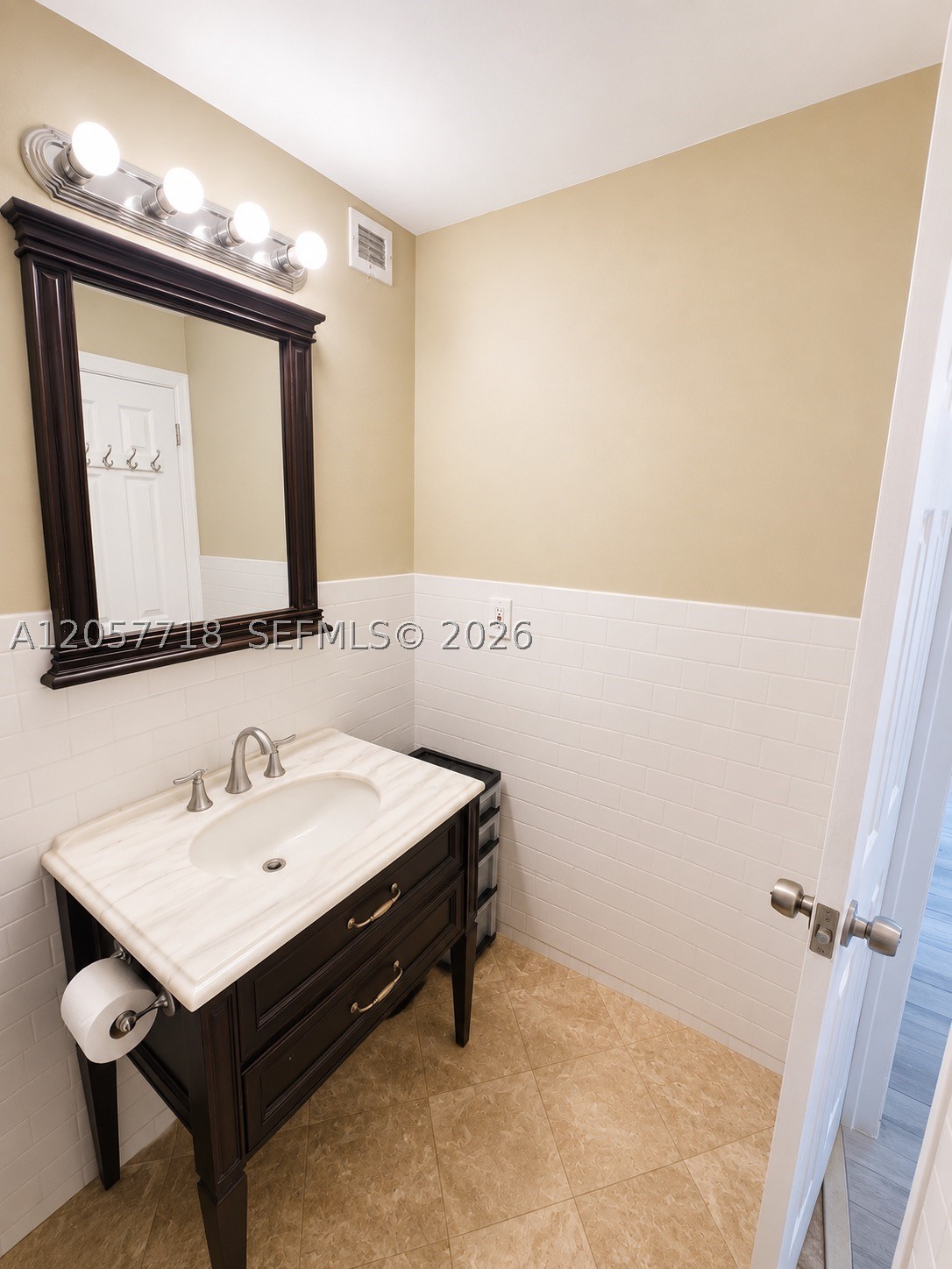 1465 Ne 123rd St 609 Property Photo 23