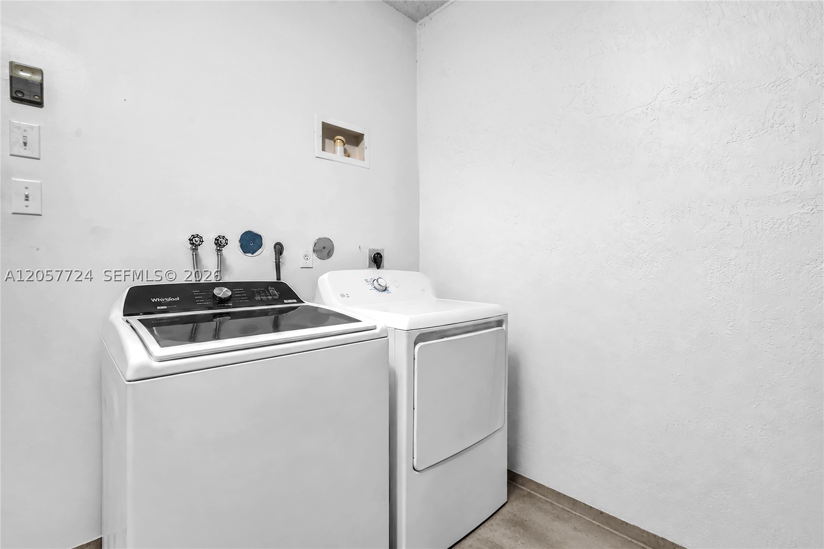 3692 San Simeon Cir Property Photo 45