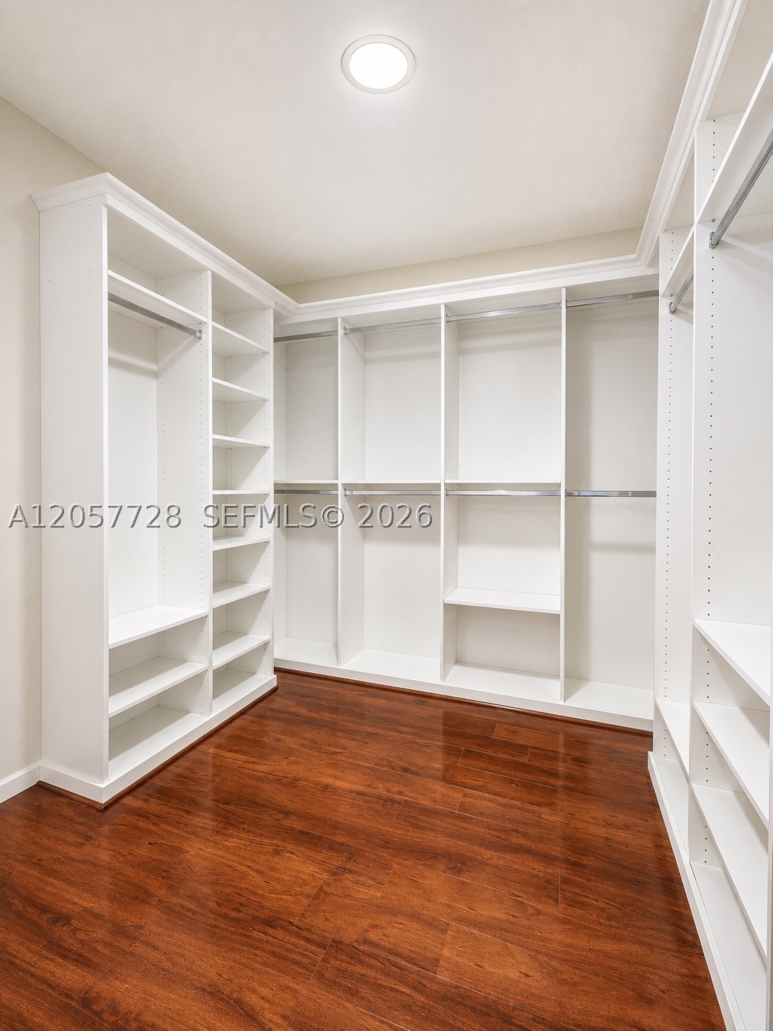 1041 Cedar Falls Dr Property Photo 19
