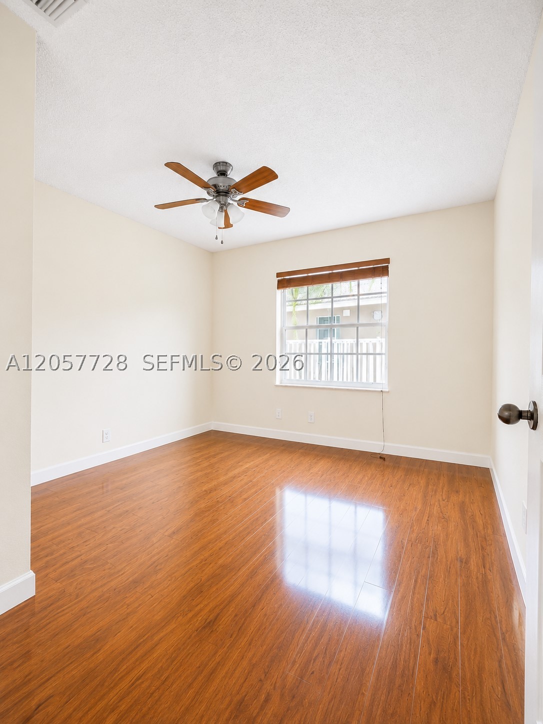 1041 Cedar Falls Dr Property Photo 20