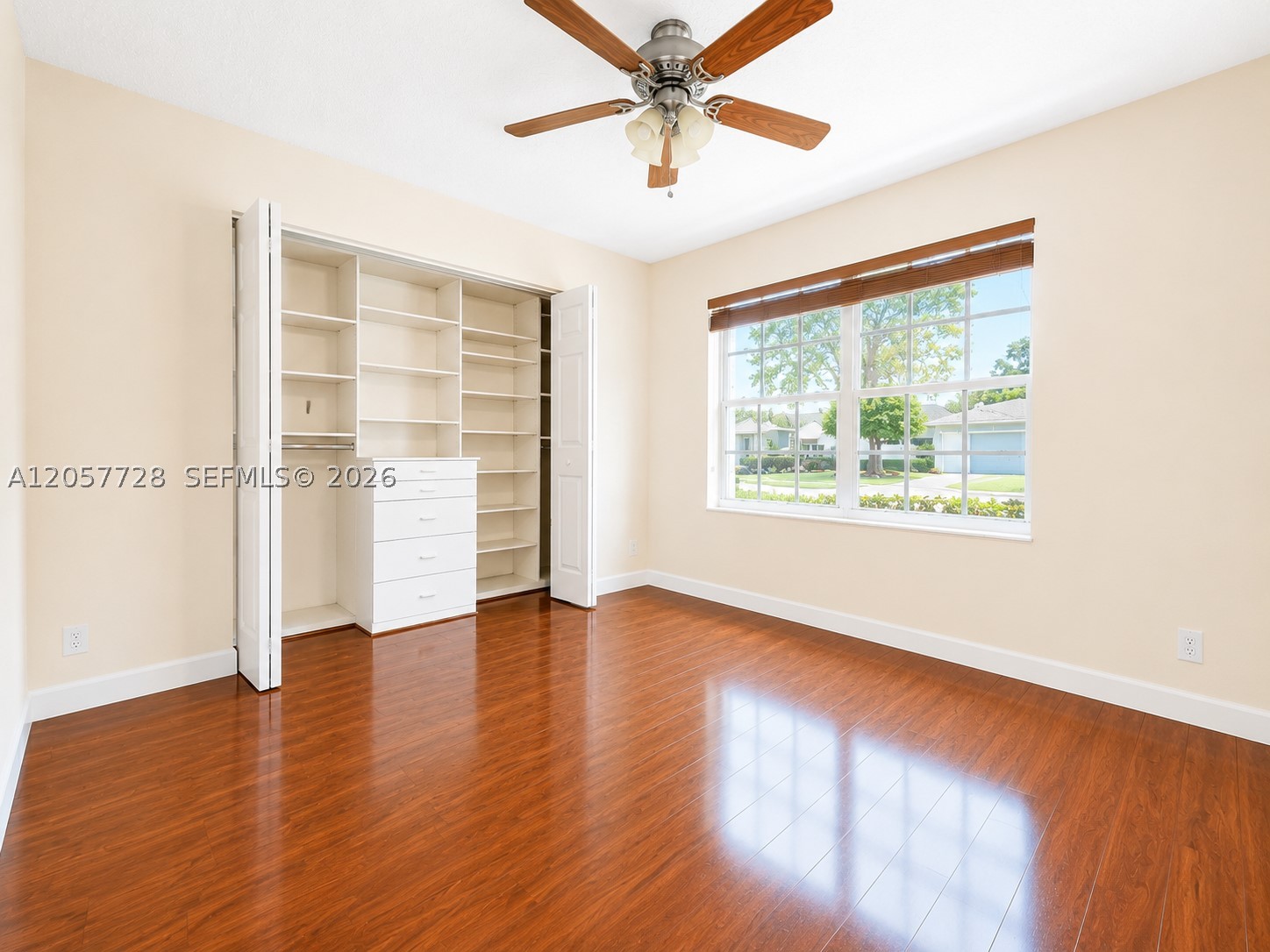 1041 Cedar Falls Dr Property Photo 23