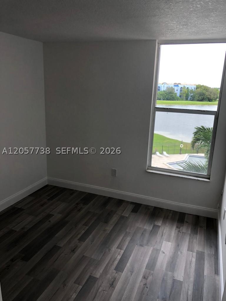 9682 Fontainebleau Blvd 507 Property Photo 12