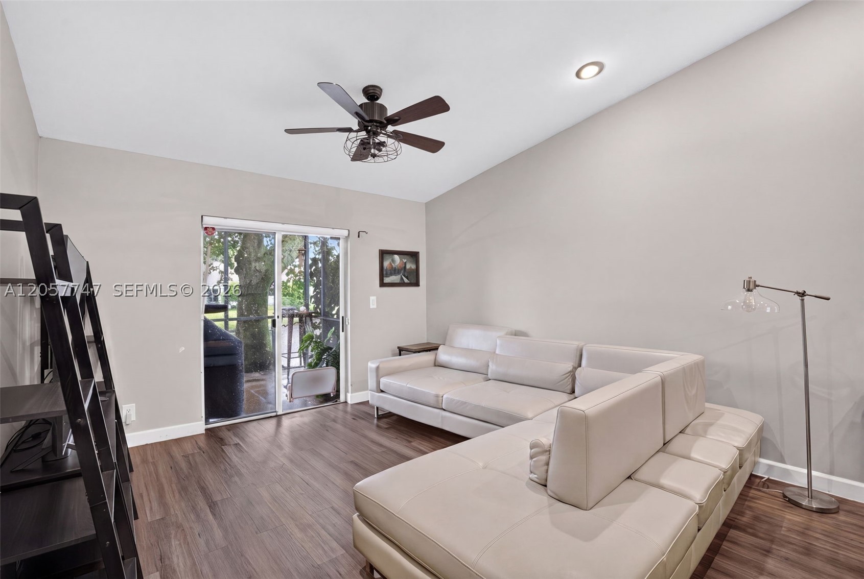 11324 Sw 17th Ct Property Photo 10