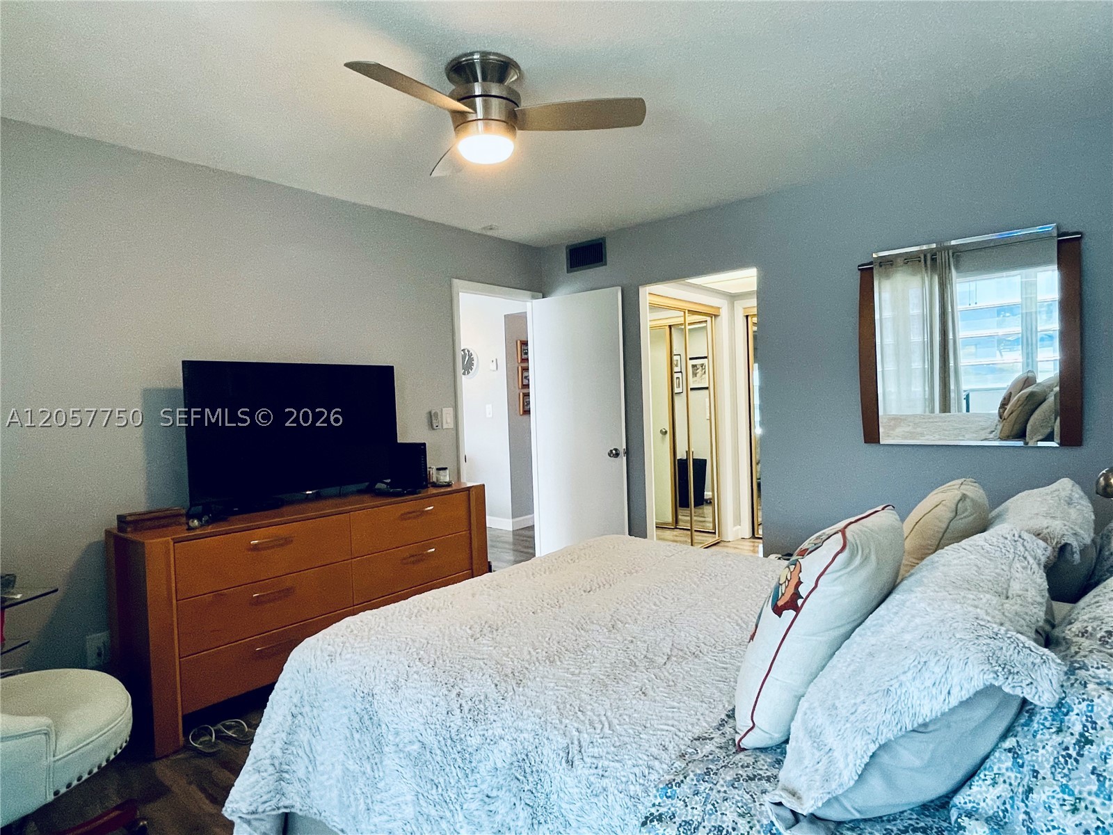 2300 Park Ln 201 Property Photo 11