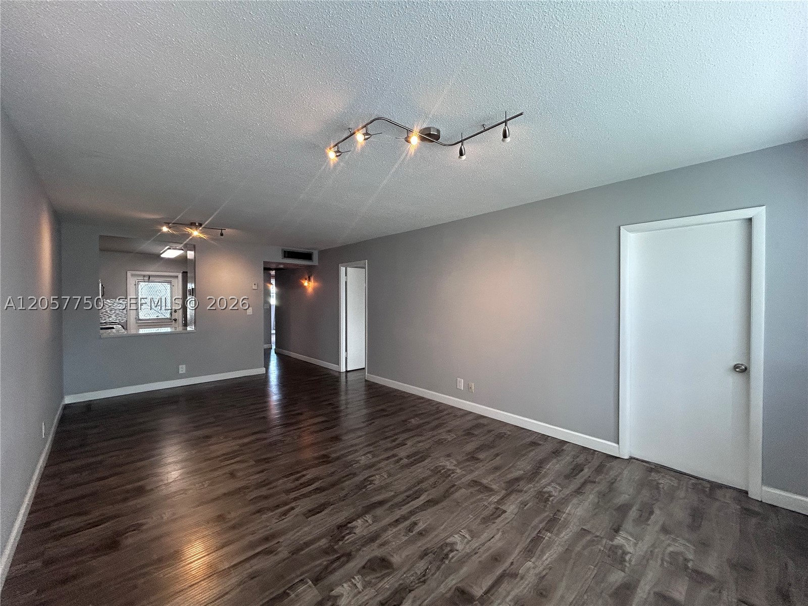 2300 Park Ln 201 Property Photo 23