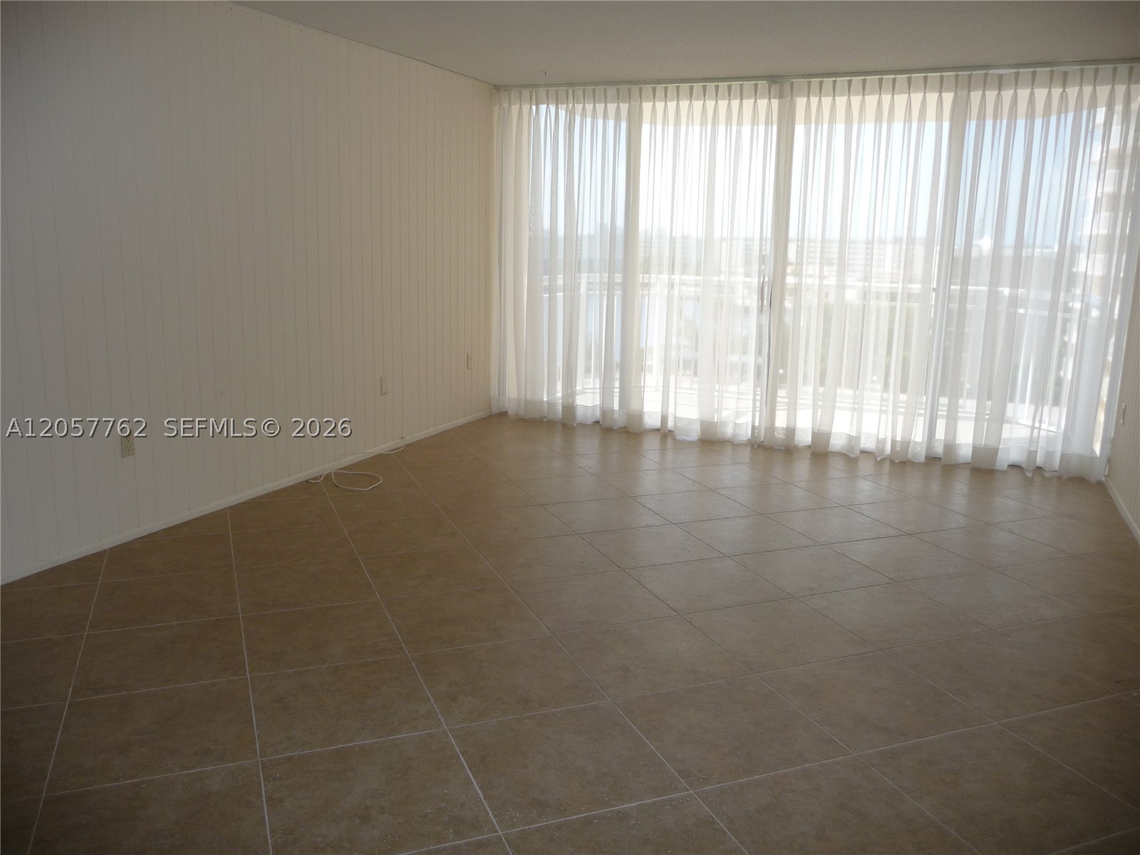 18071 Biscayne Blvd 603 Property Photo 9