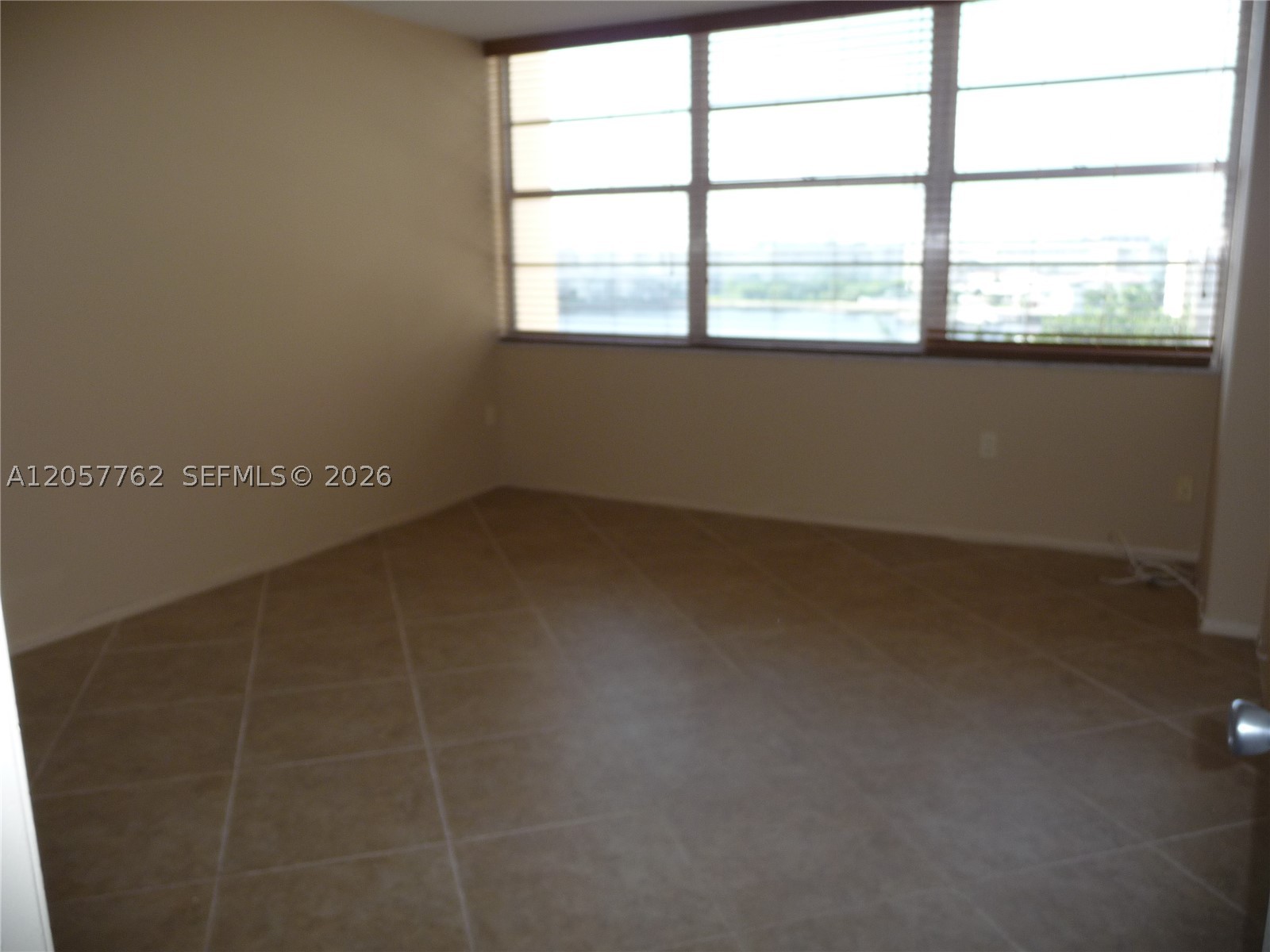 18071 Biscayne Blvd 603 Property Photo 11