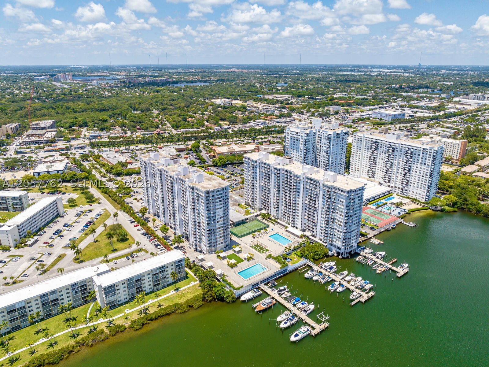 18071 Biscayne Blvd 603 Property Photo 30