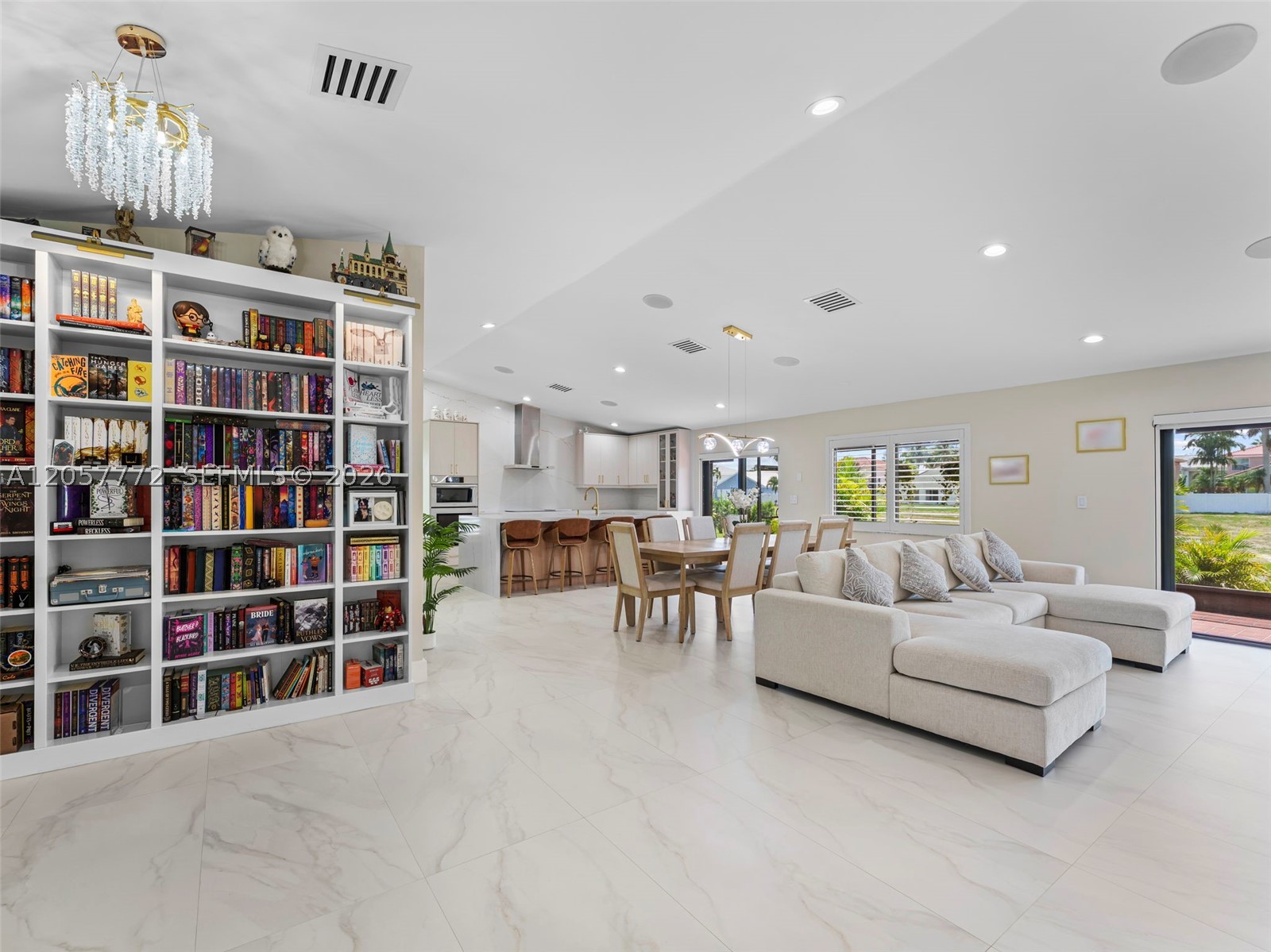 600 Fairfax Ave Property Photo 24