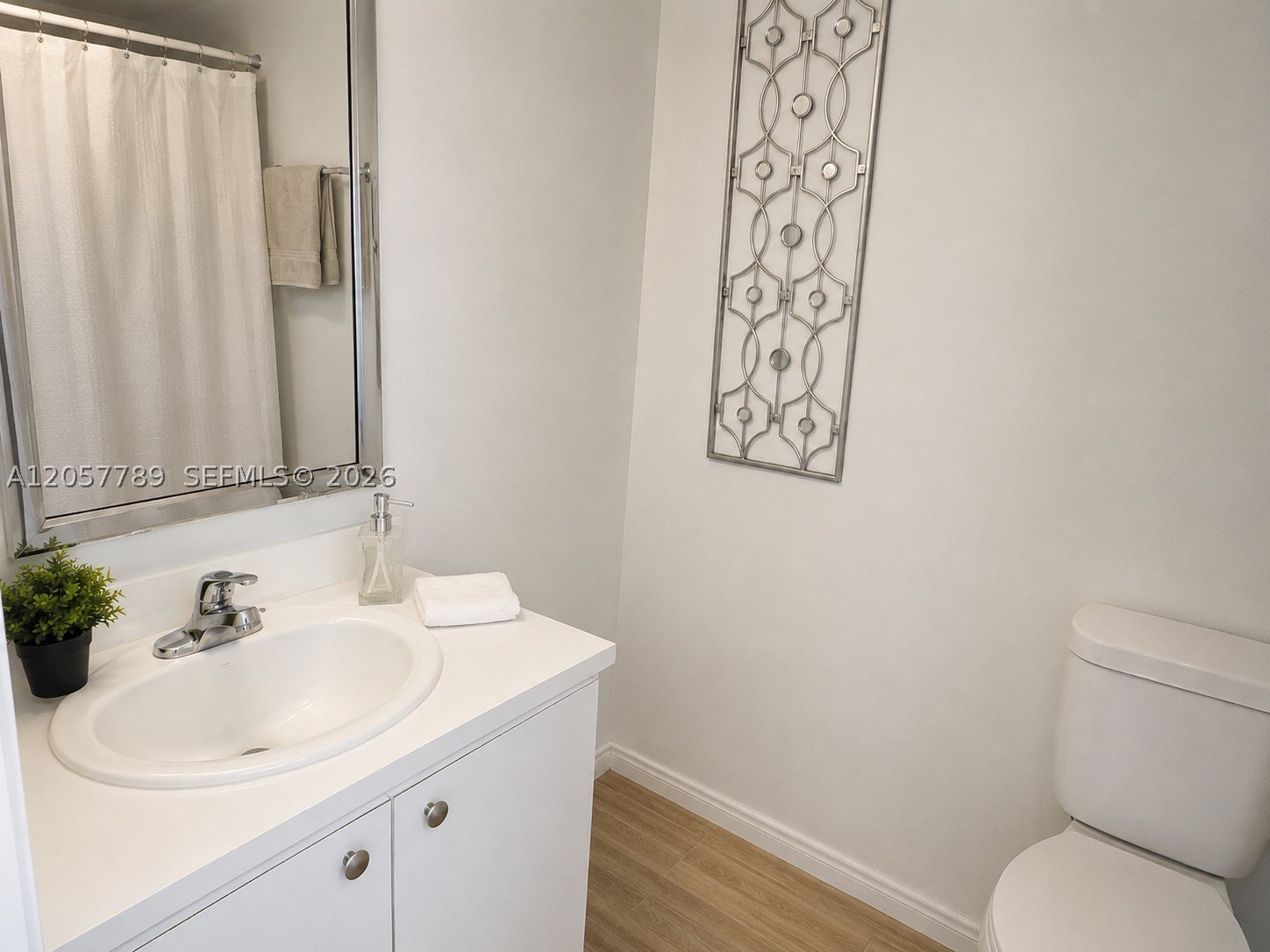 18101 Nw 68th Ave D101 Property Photo 3