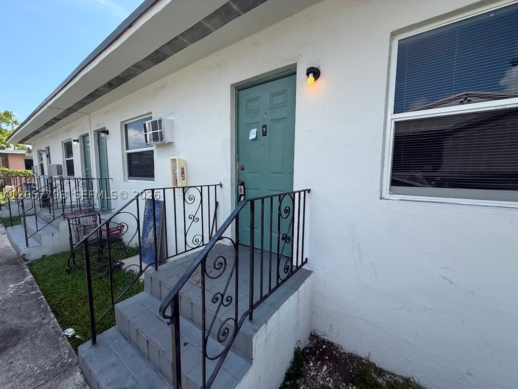 2140 NW 24th St 2 Property Photo 1