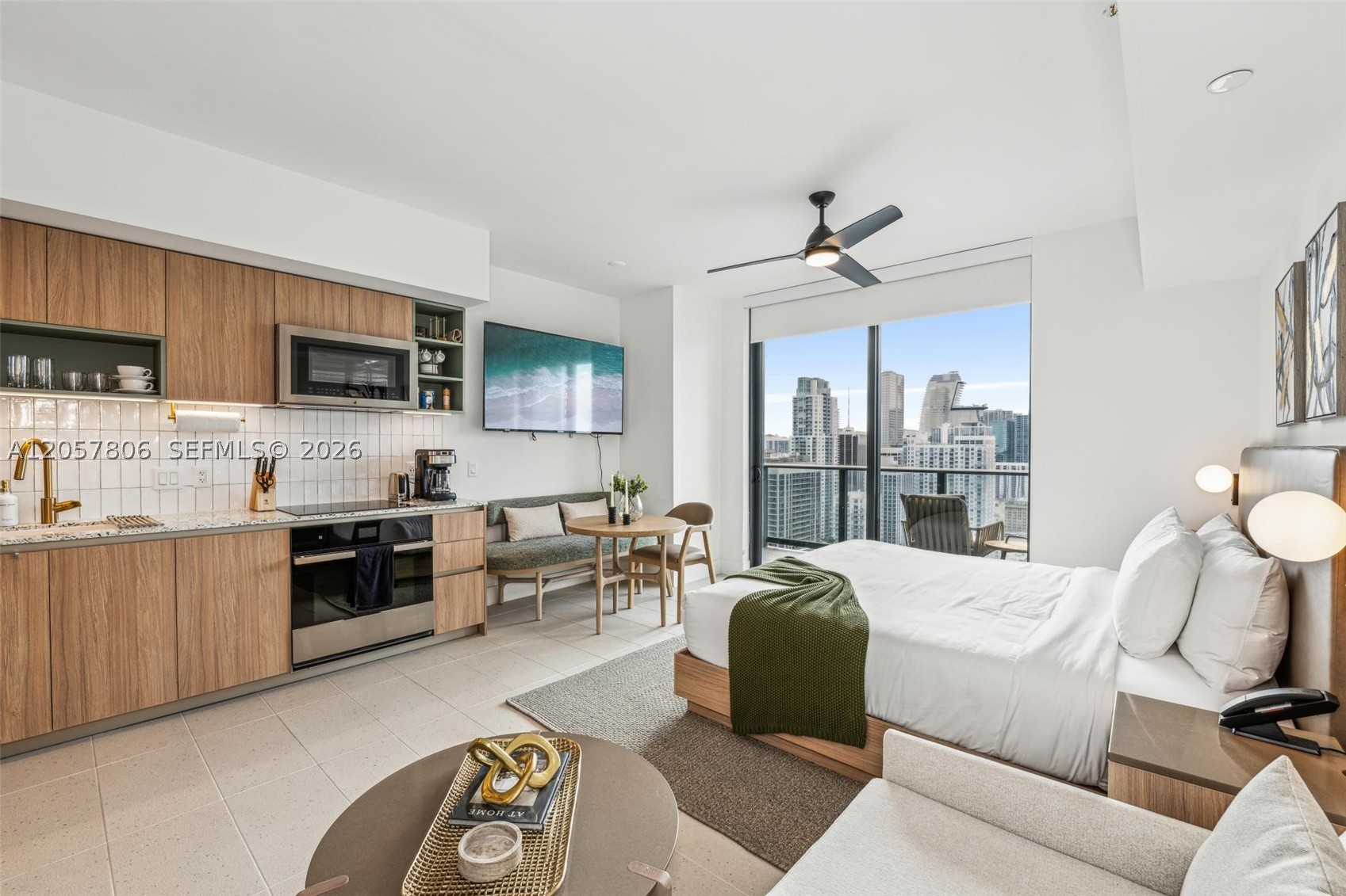 159 Ne 6th St 3312 Property Photo 8