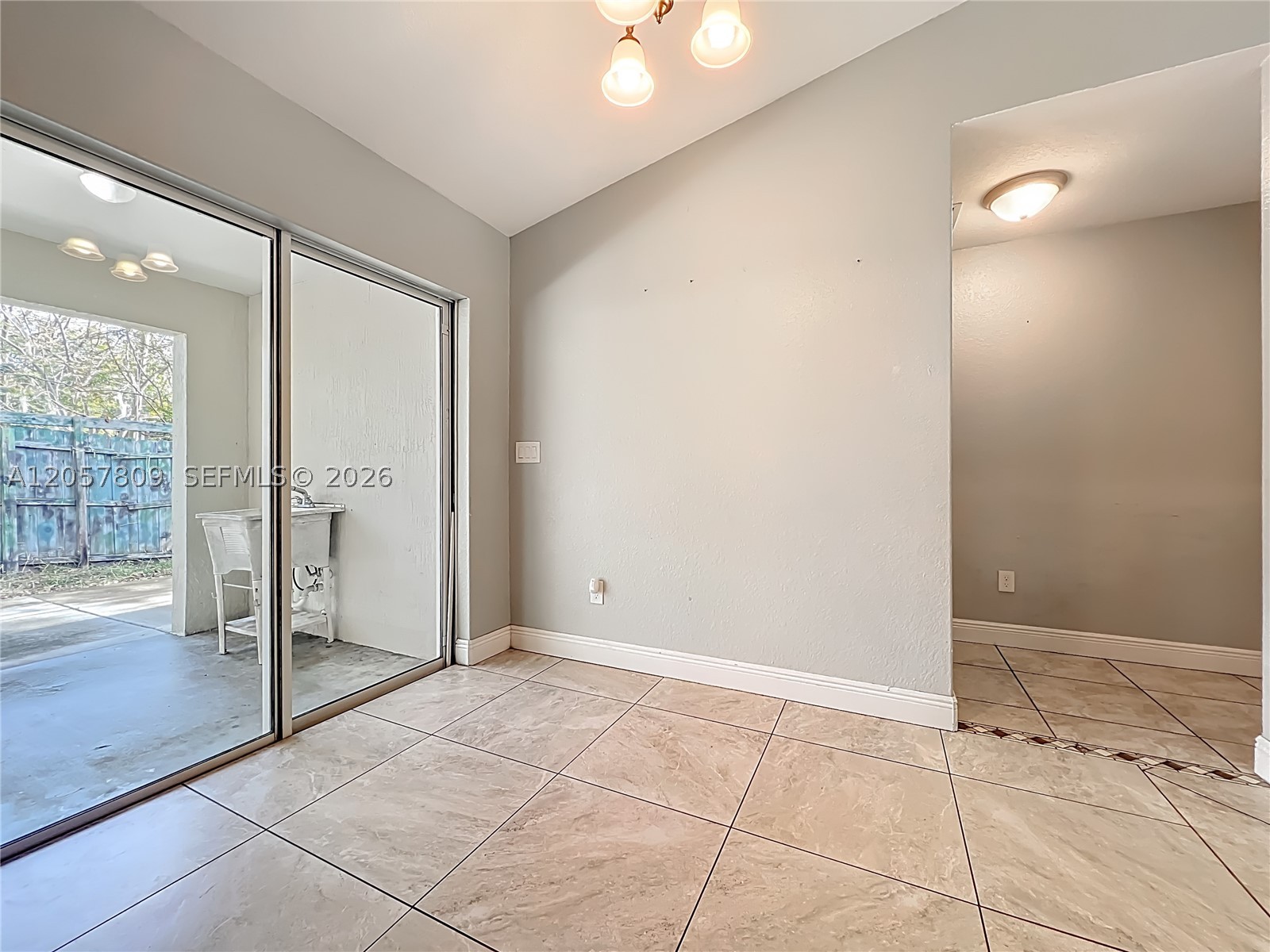 608 Masters Ave Property Photo 12