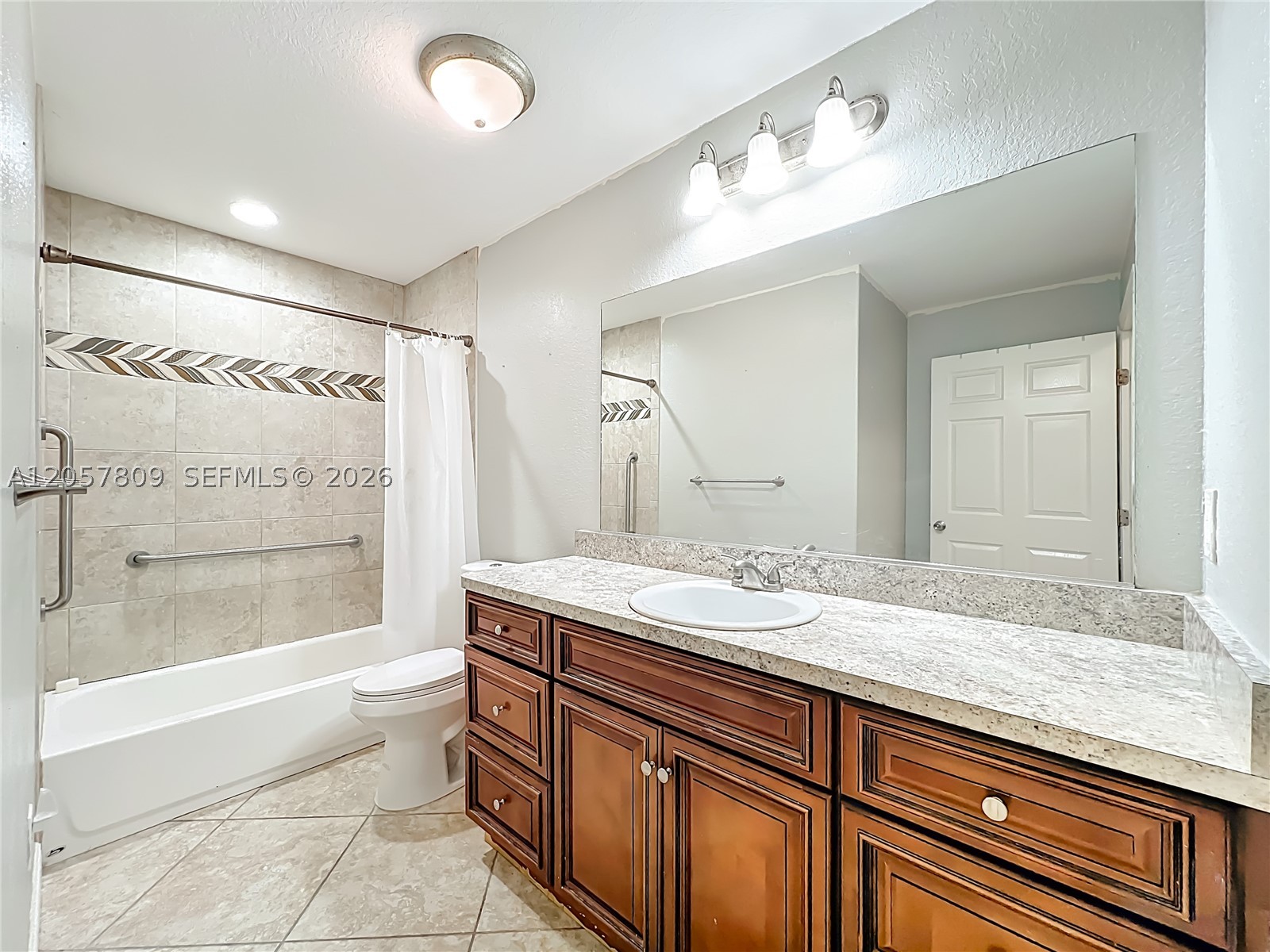 608 Masters Ave Property Photo 17