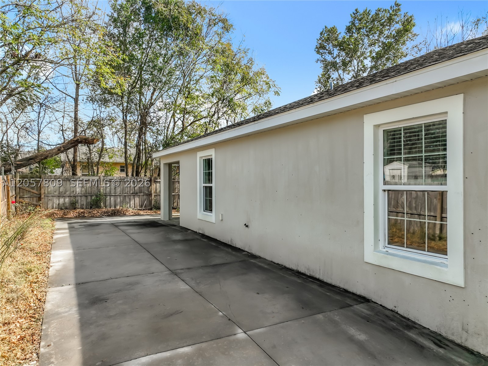 608 Masters Ave Property Photo 33