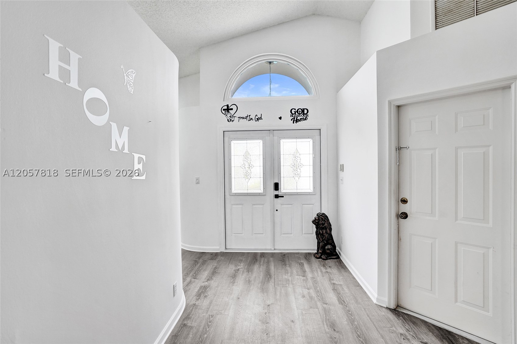 14049 Skye Ter 0 Property Photo 9
