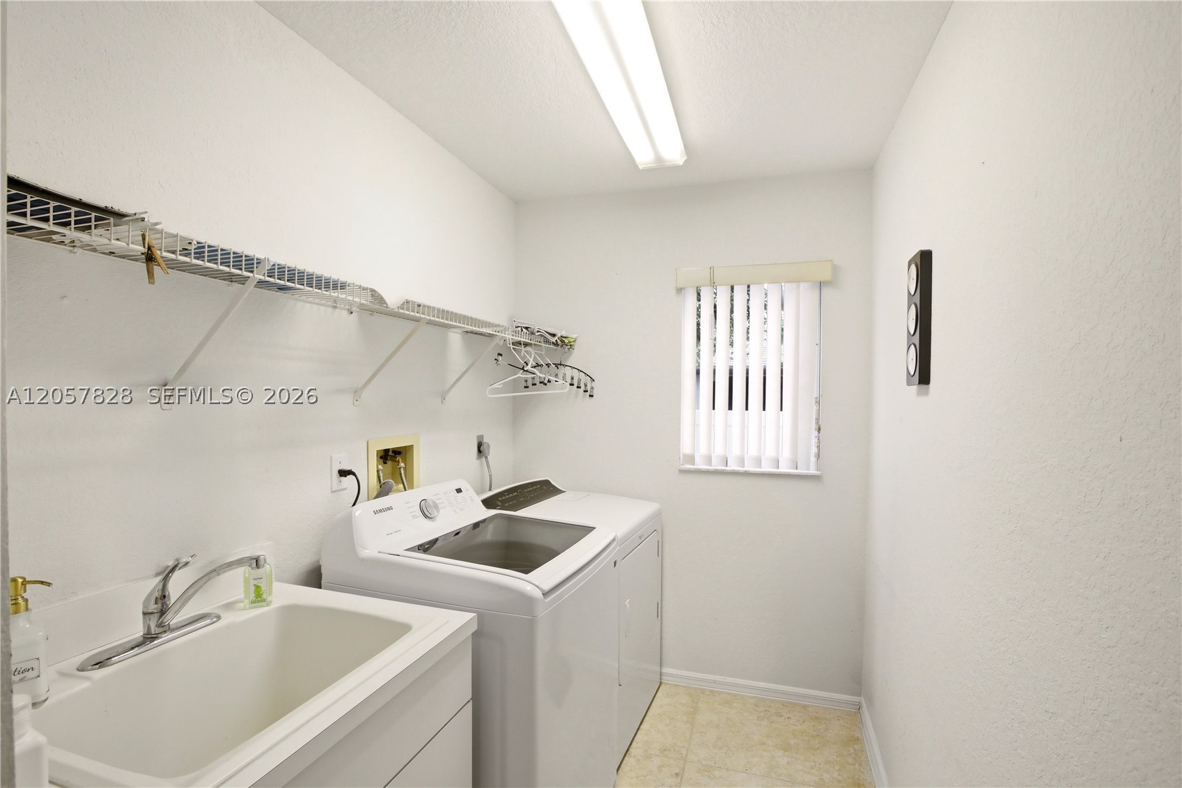 1169 Presque Isle Dr Property Photo 21